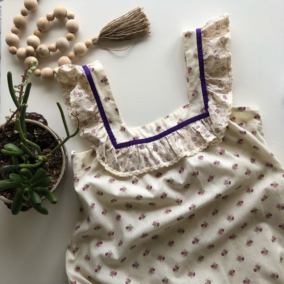 Nalii Dresses & Skirts - Adorable vintage boho-style floral maxi dress